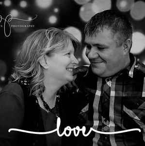 Meet your Posher, Buddy